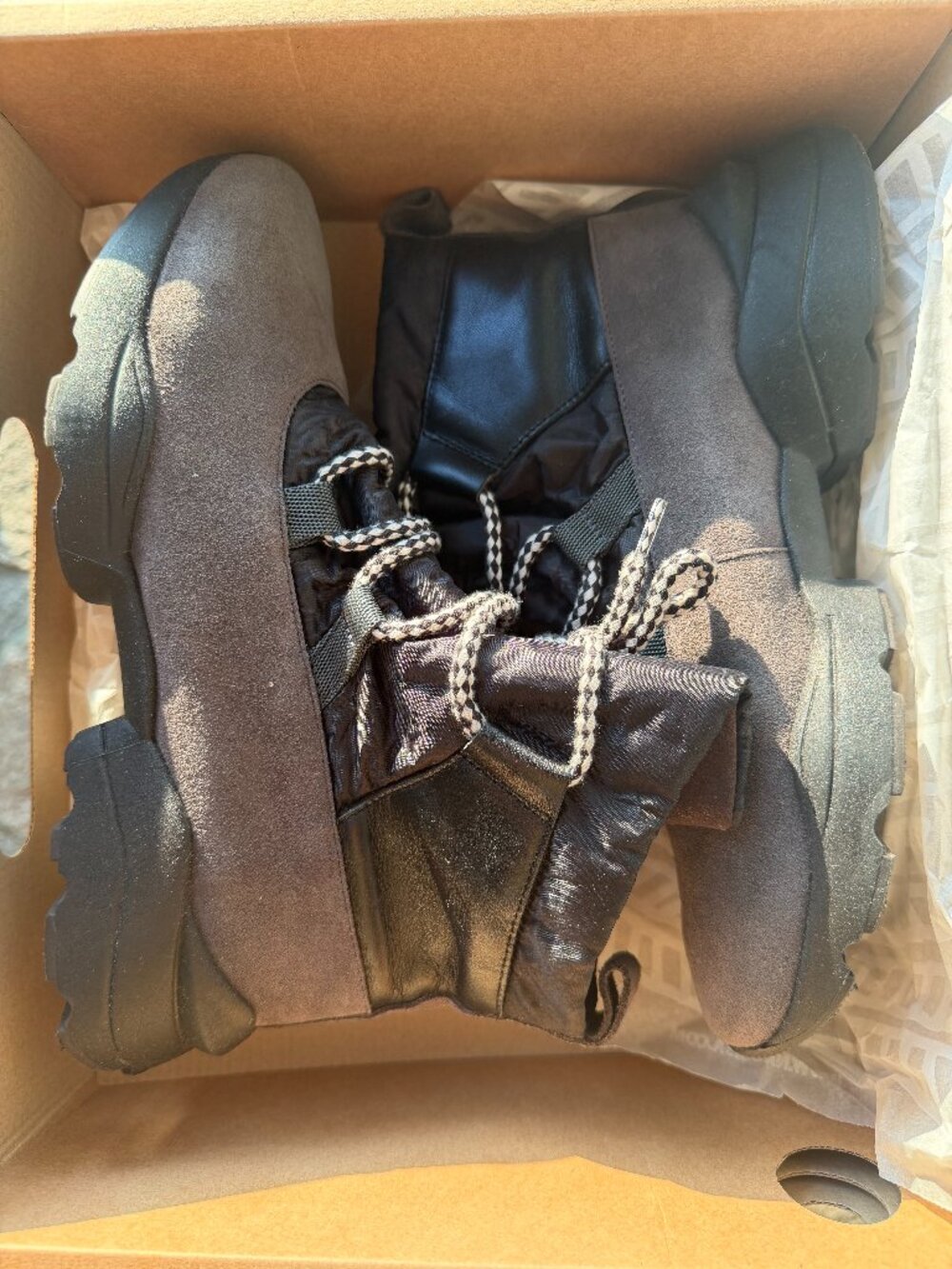 Naguisa "Arietis" Ankle boots, size 38